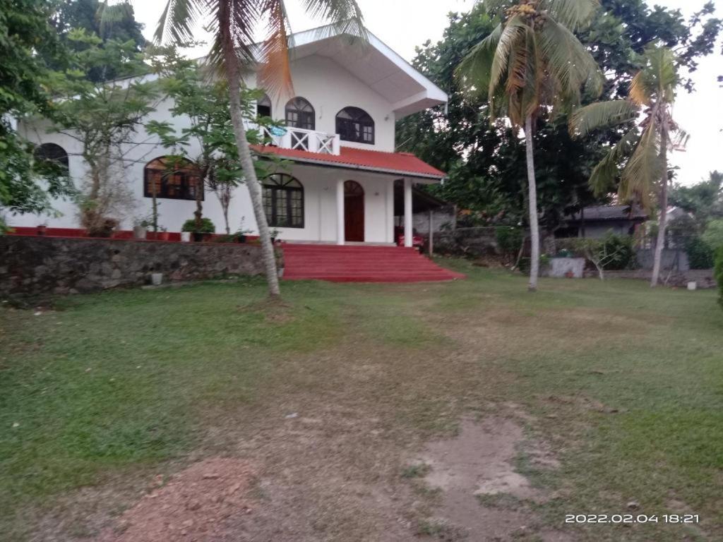 Unawatuna White Villa Exterior photo